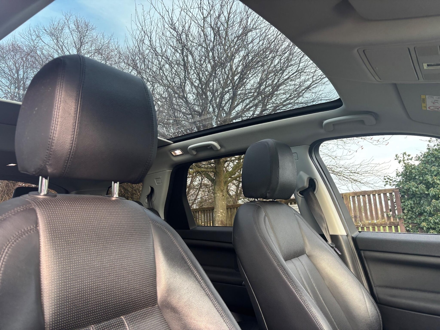 Used Land Rover Discovery Sport 2015 for sale - 76965106: Photo 10