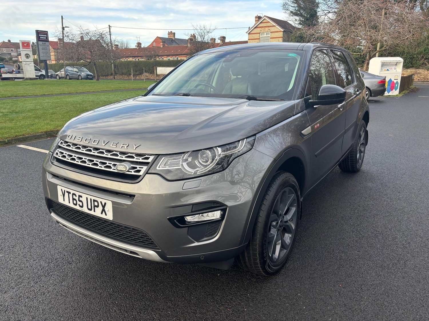 Used Land Rover Discovery Sport 2015 for sale - 76965106: Photo 3