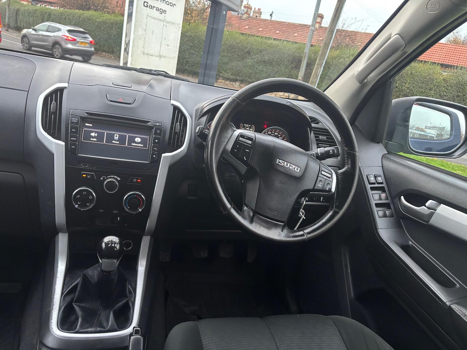 Used Isuzu D-Max 2018 for sale - 76513130: Photo 14