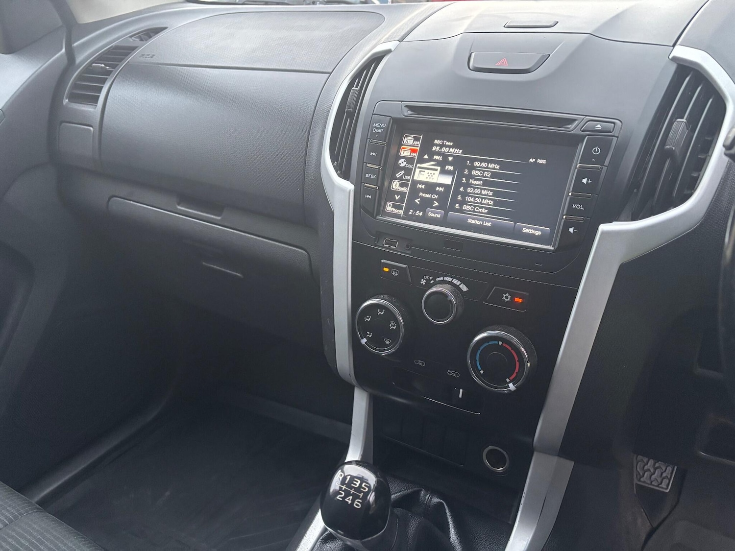 Used Isuzu D-Max 2018 for sale - 76513130: Photo 15