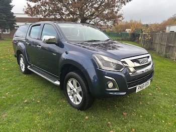 Used Isuzu D-Max 2018 for sale - 76513130: Photo
