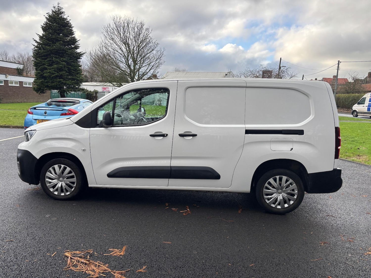 Used Peugeot Partner 2021 for sale - 77396434: Photo 4