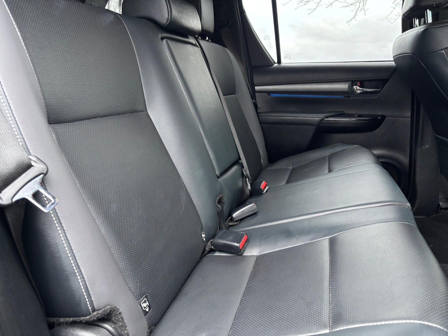 Used Toyota Hilux 2021 for sale - 76584325: Photo 14