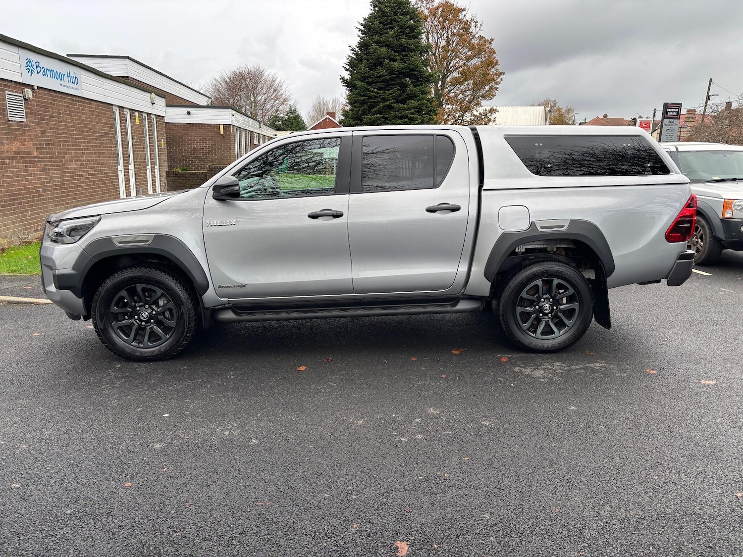 Used Toyota Hilux 2021 for sale - 76584325: Photo 4