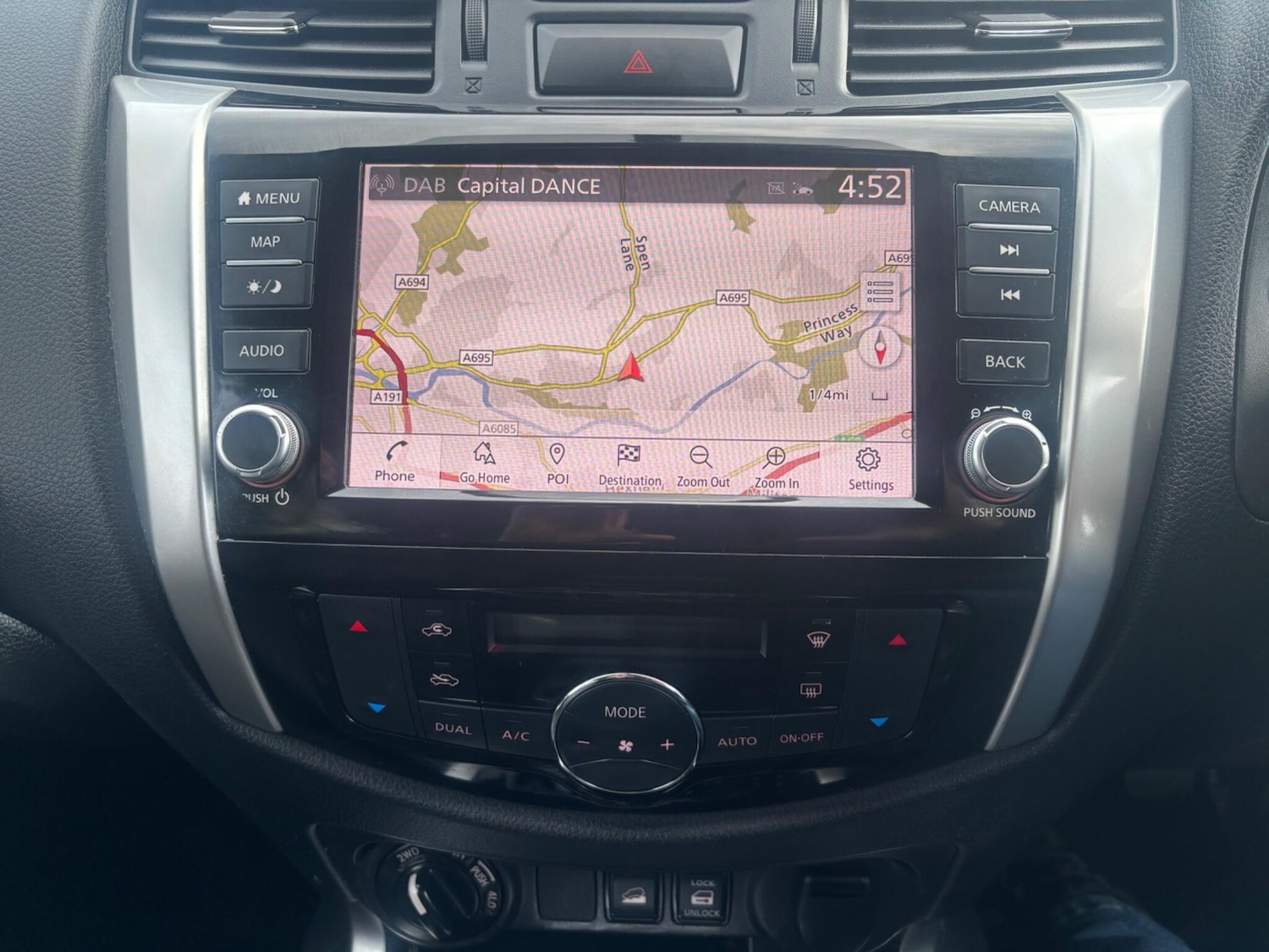 Used Nissan Navara 2019 for sale - 78034810: Photo 11