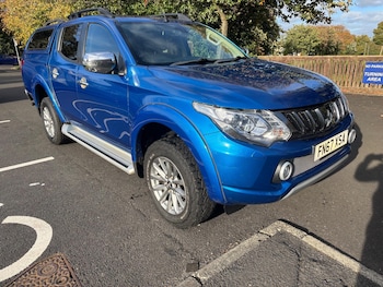 Mitsubishi - L200