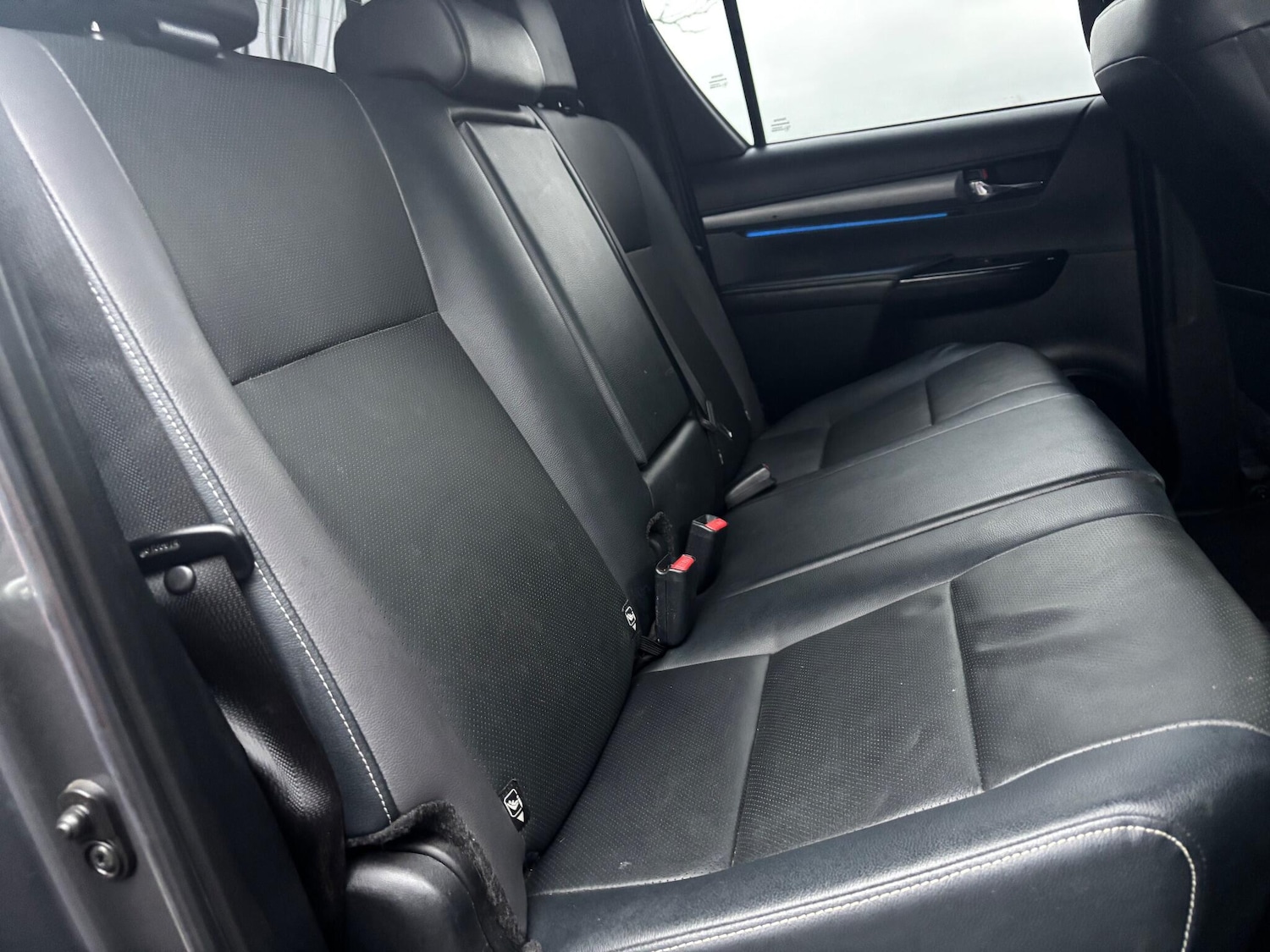 Used Toyota Hilux 2022 for sale - 77425136: Photo 11