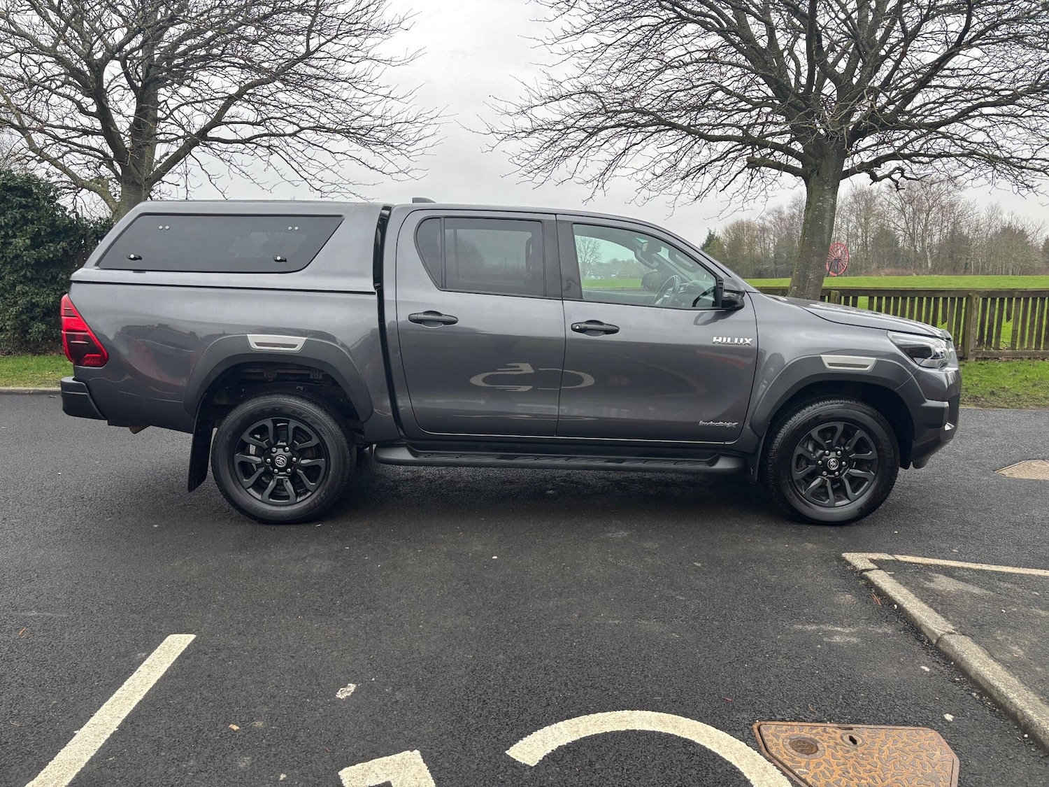 Used Toyota Hilux 2022 for sale - 77425136: Photo 8