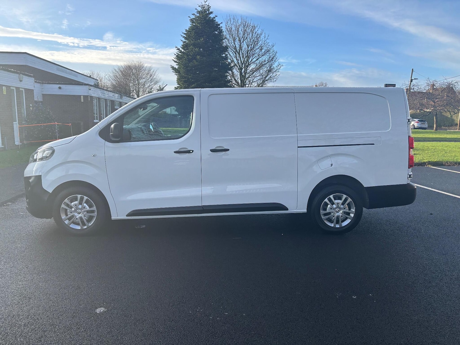 Used Vauxhall Vivaro 2020 for sale - 76832382: Photo 4
