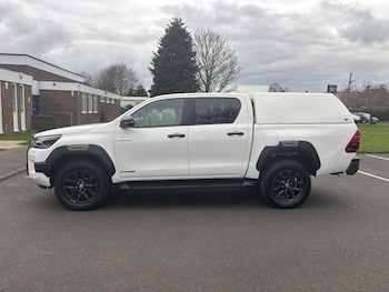 Used Toyota Hilux 2022 for sale - 77696640: Photo