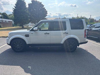 Used Land Rover Discovery 4 2015 for sale - 79292612: Photo
