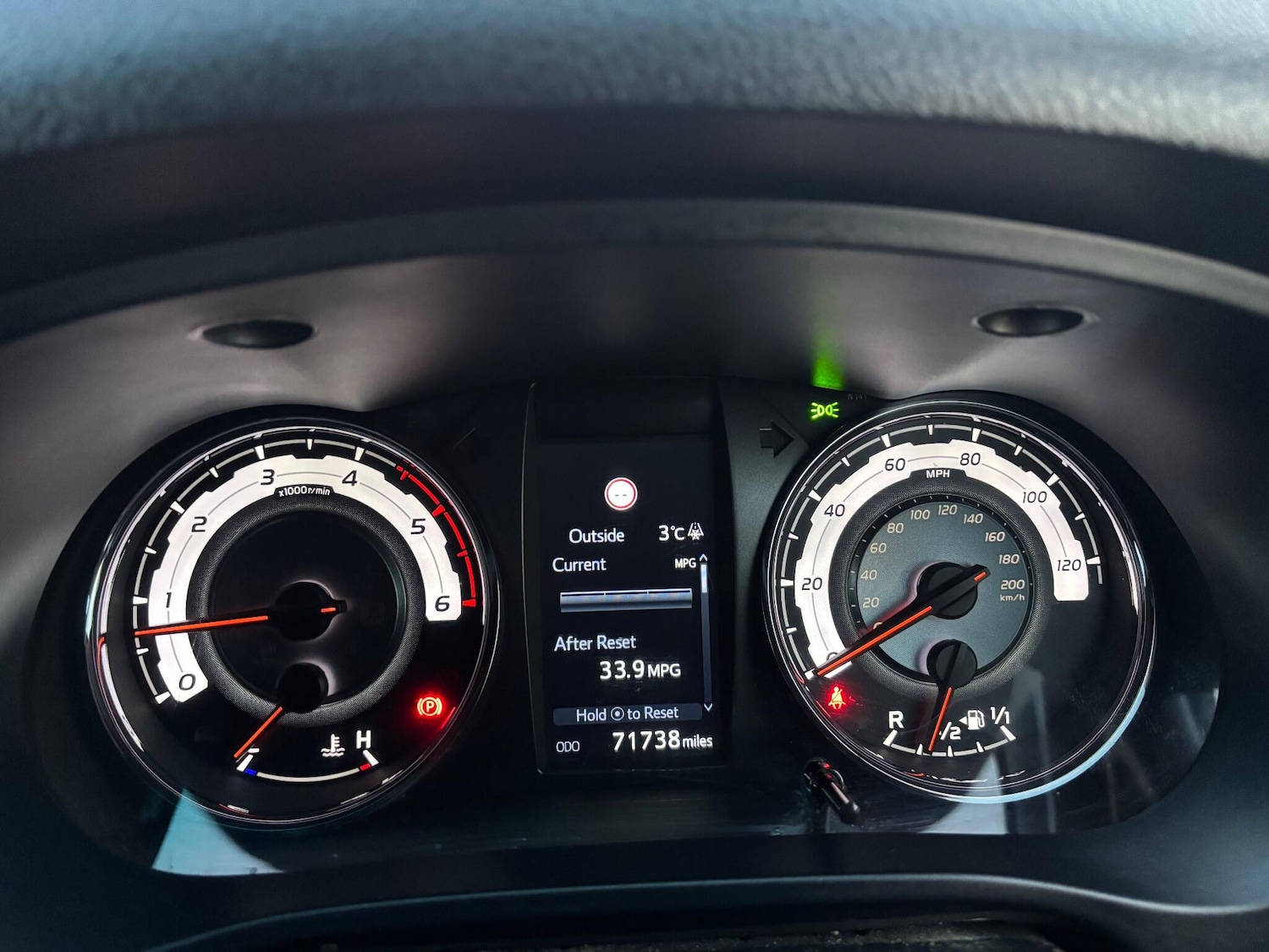 Used Toyota Hilux 2020 for sale - 76646005: Photo 16