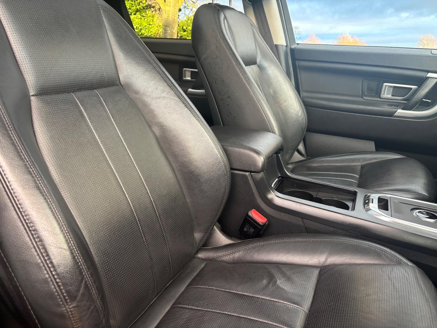 Used Land Rover Discovery Sport 2019 for sale - 77131720: Photo 15