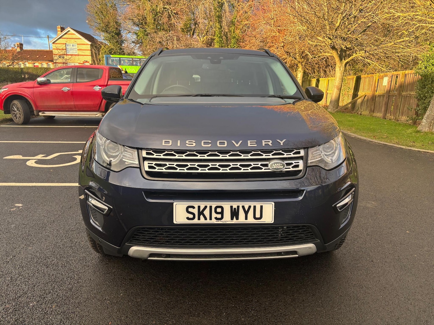Used Land Rover Discovery Sport 2019 for sale - 77131720: Photo 2
