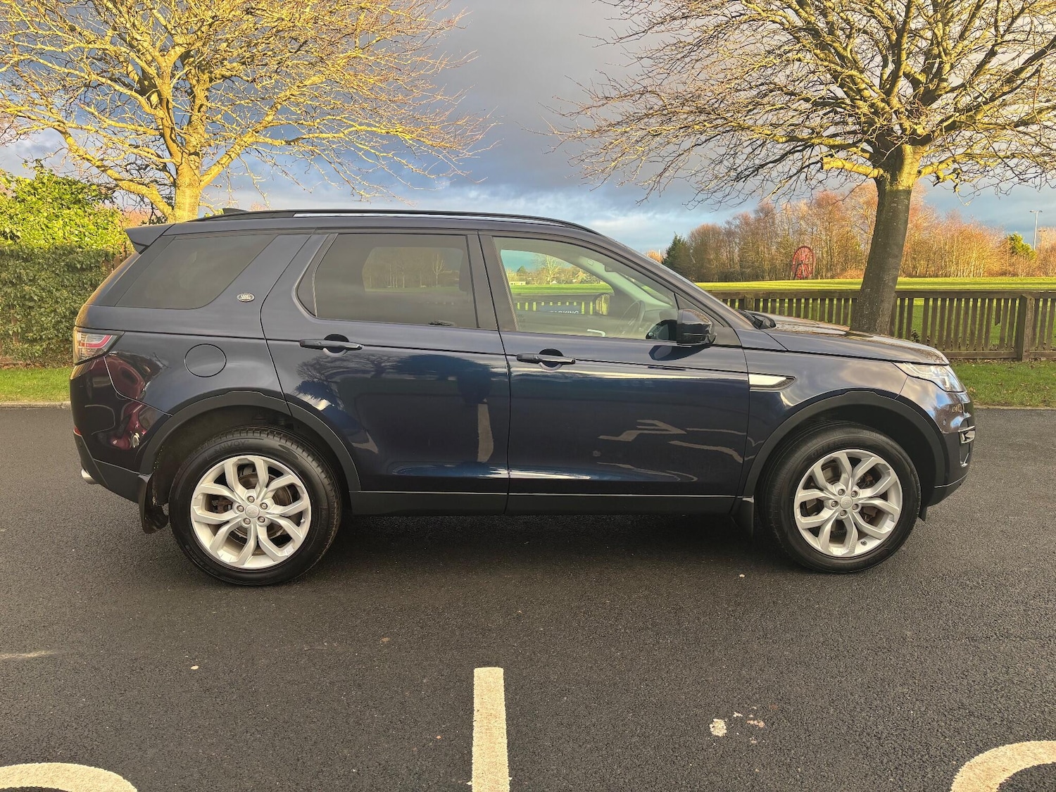 Used Land Rover Discovery Sport 2019 for sale - 77131720: Photo 8