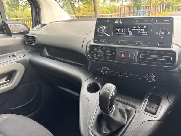 Used Peugeot Rifter 2020 for sale - 76121885: Photo 15