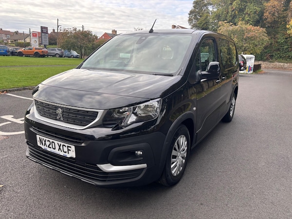 Used Peugeot Rifter 2020 for sale - 76121885: Photo 3
