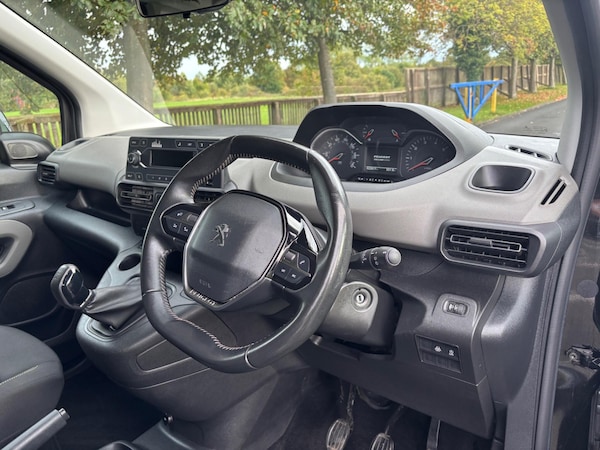 Used Peugeot Rifter 2020 for sale - 76121885: Photo 9