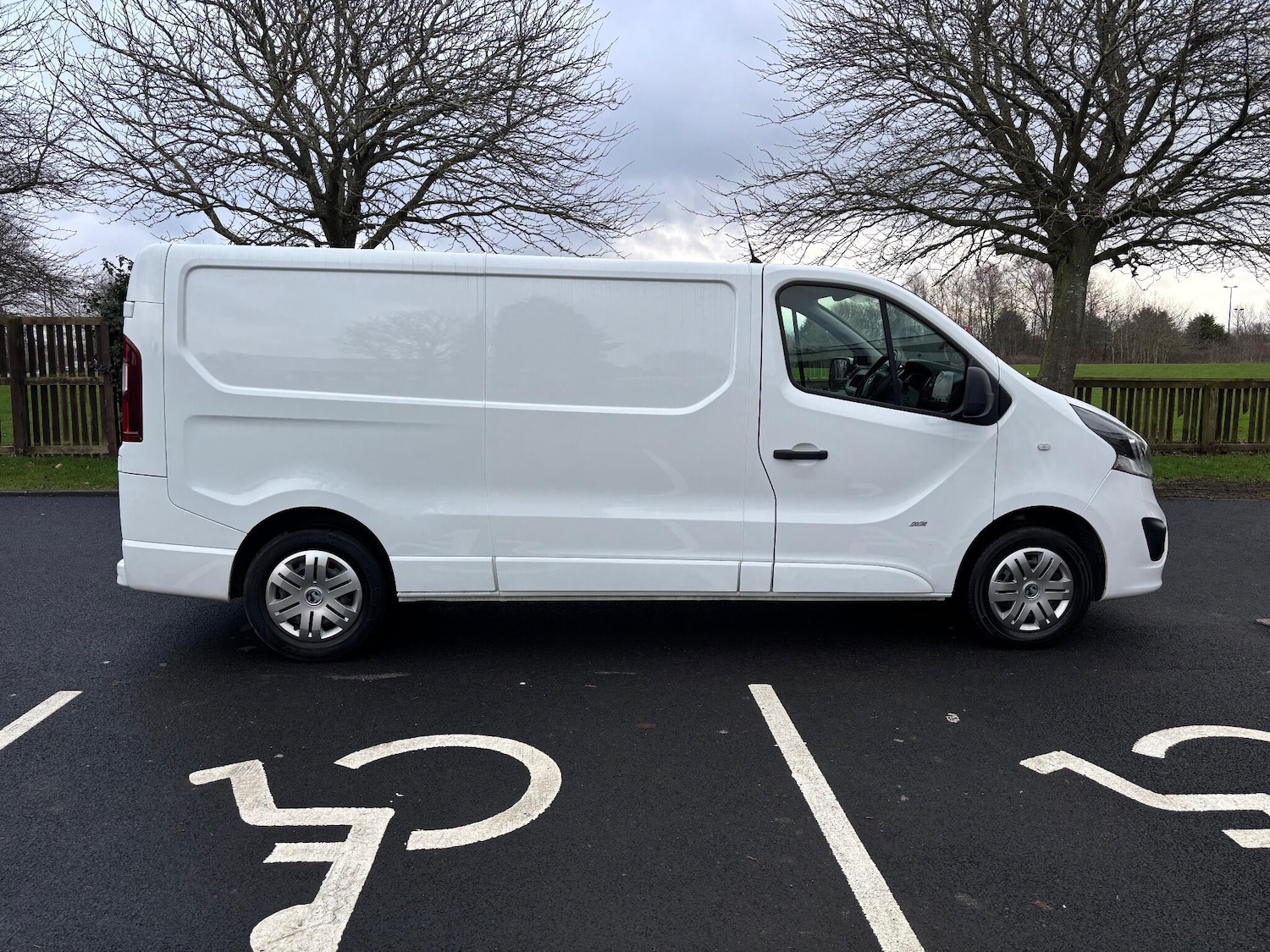 Used Vauxhall Vivaro 2015 for sale - 77496226: Photo 8