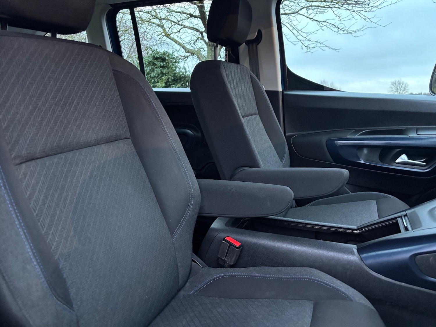 Used Peugeot Rifter 2020 for sale - 77440102: Photo 10