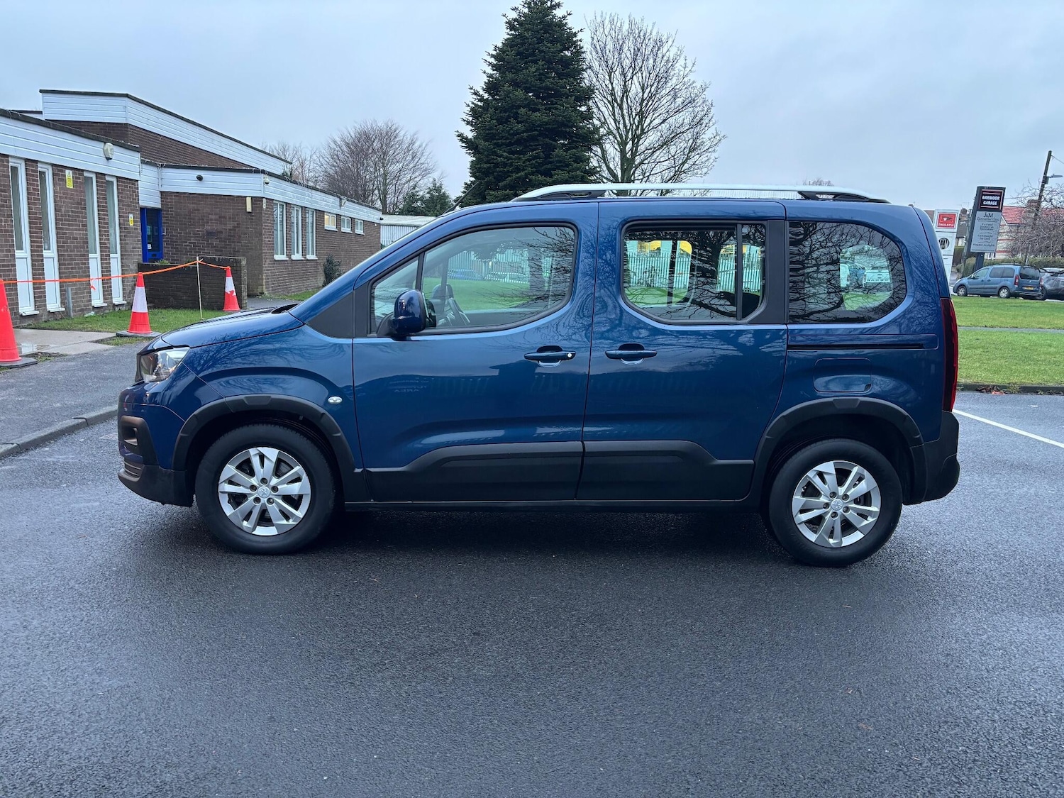 Used Peugeot Rifter 2020 for sale - 77440102: Photo 4