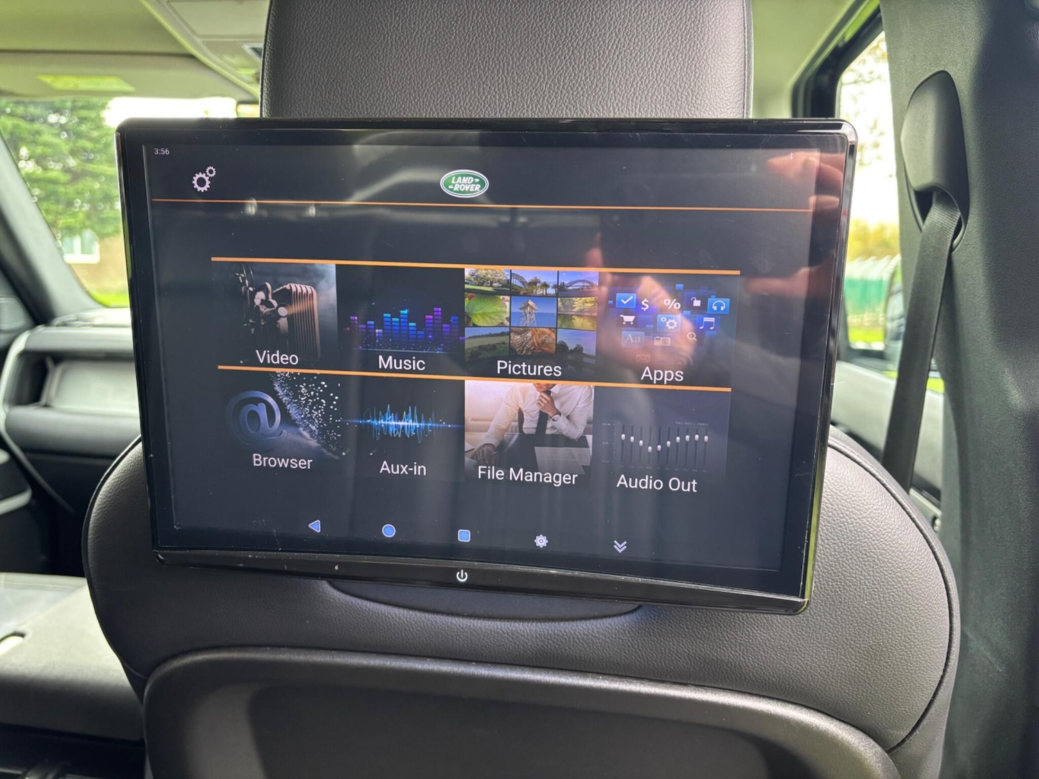 Used Land Rover Defender 110 for sale - 78215107: Photo 12