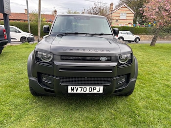 Used Land Rover Defender 110 2020 for sale - 78215107: Photo