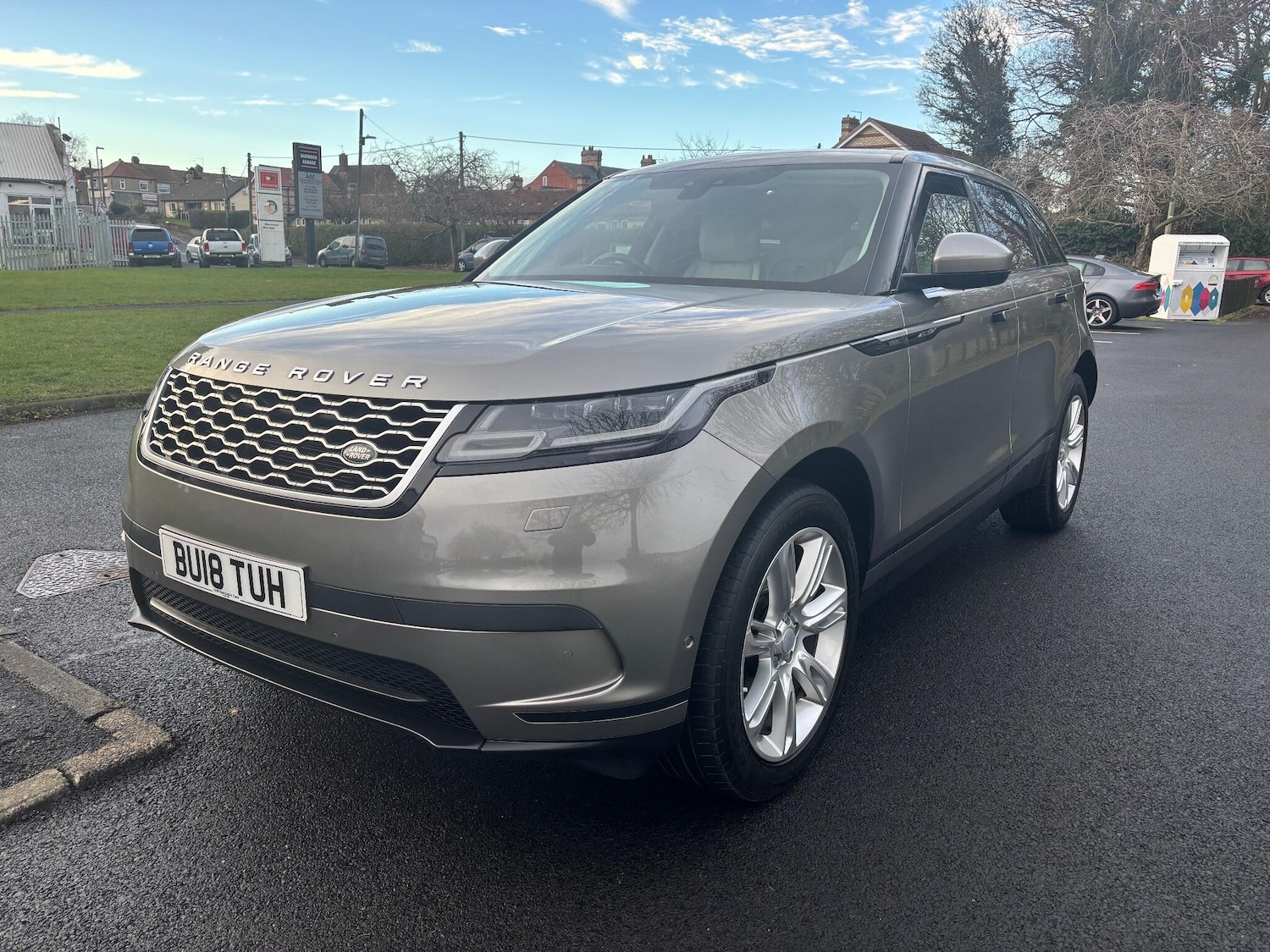 Used Land Rover Range Rover Velar for sale - 77215014: Photo 3