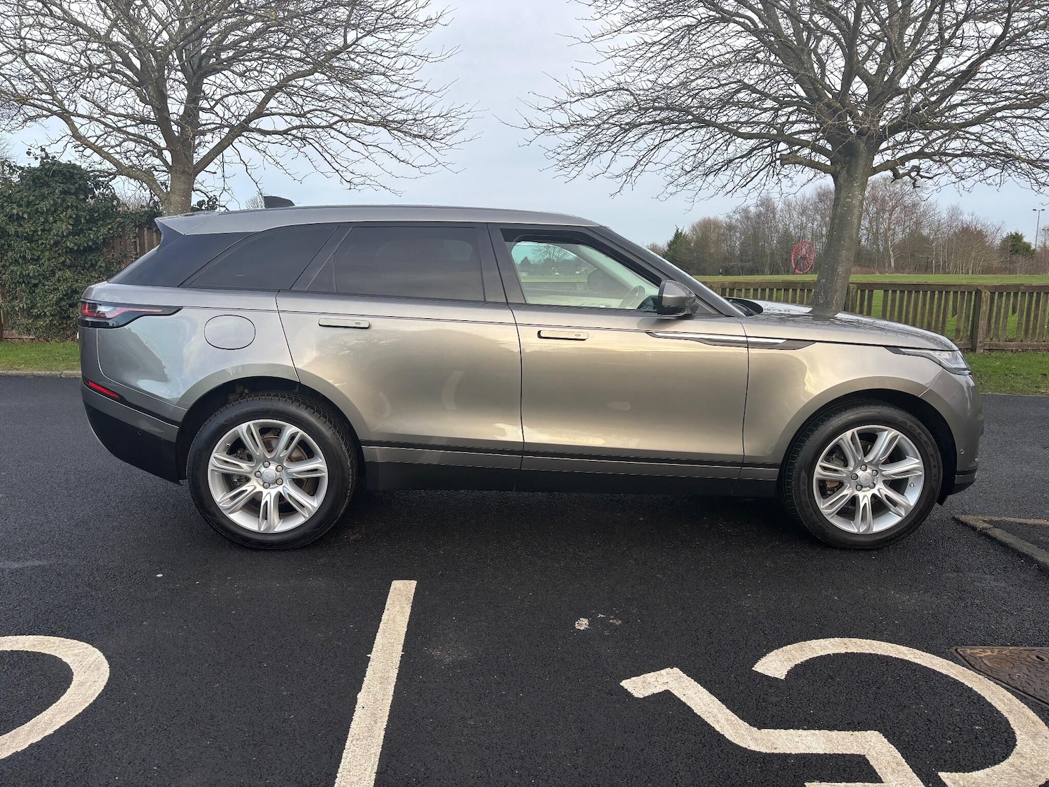 Used Land Rover Range Rover Velar for sale - 77215014: Photo 8