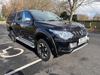 Mitsubishi - L200