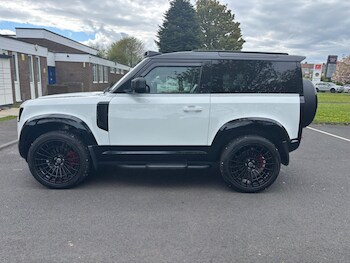 Used Land Rover Defender 90 2022 for sale - 78481094: Photo
