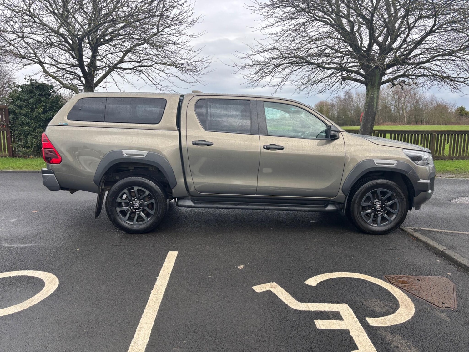 Used Toyota Hilux 2022 for sale - 77853097: Photo 8