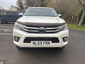 Used Toyota Hilux 2019 for sale - 78276384: Photo