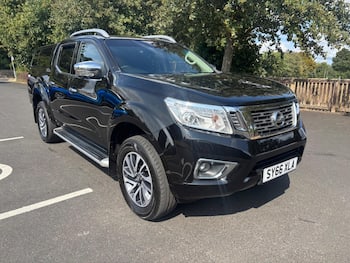 Used Nissan Navara 2016 for sale - 79532633: Photo