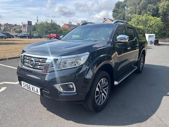 Used Nissan Navara 2016 for sale - 79532633: Photo
