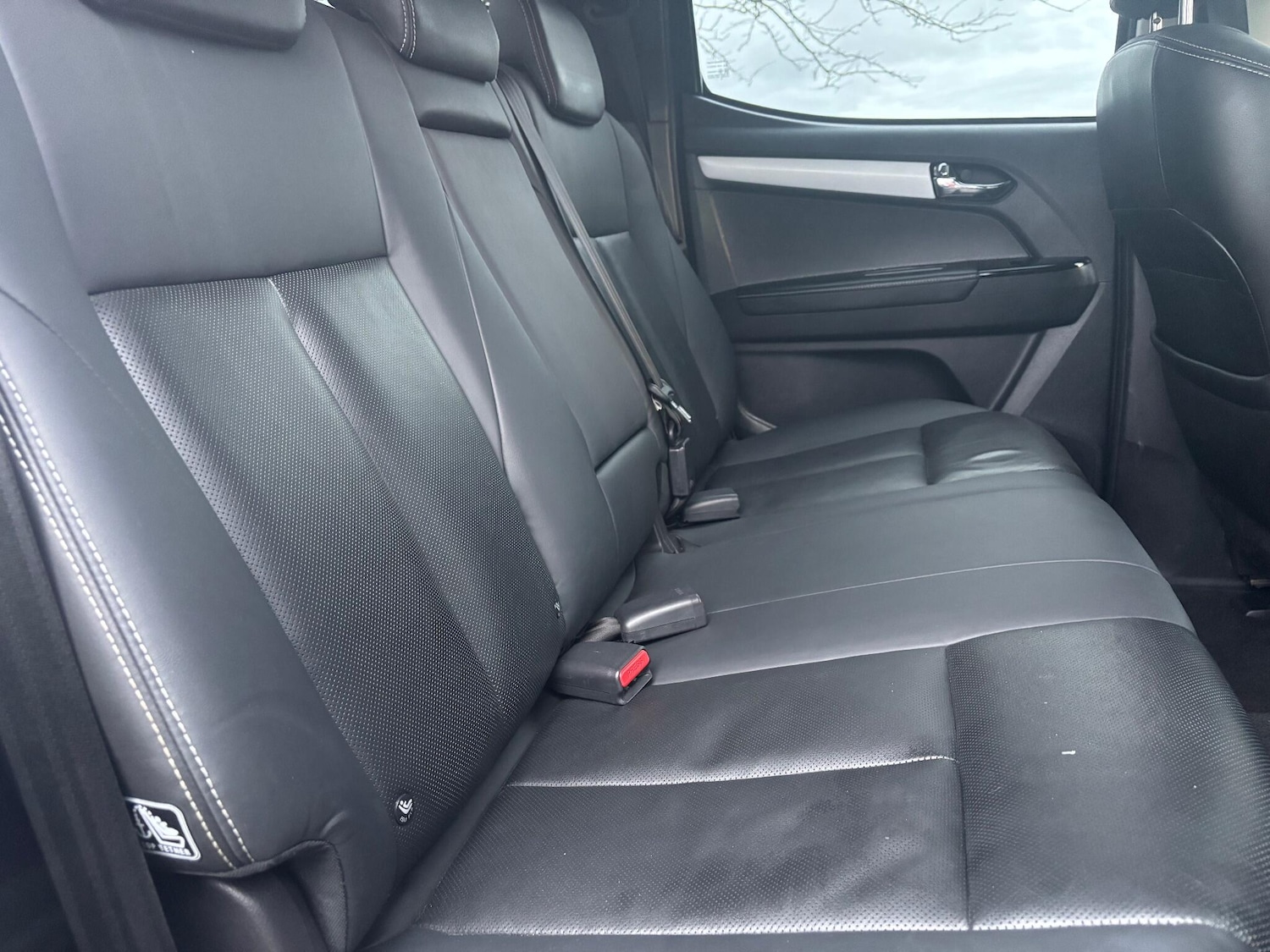 Used Isuzu D-Max 2019 for sale - 77705520: Photo 14