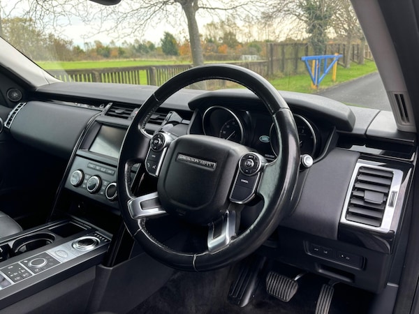 Used Land Rover Discovery 2018 for sale - 72669585: Photo 9