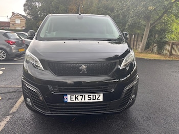 Used Peugeot Traveller 2021 for sale - 75928118: Photo