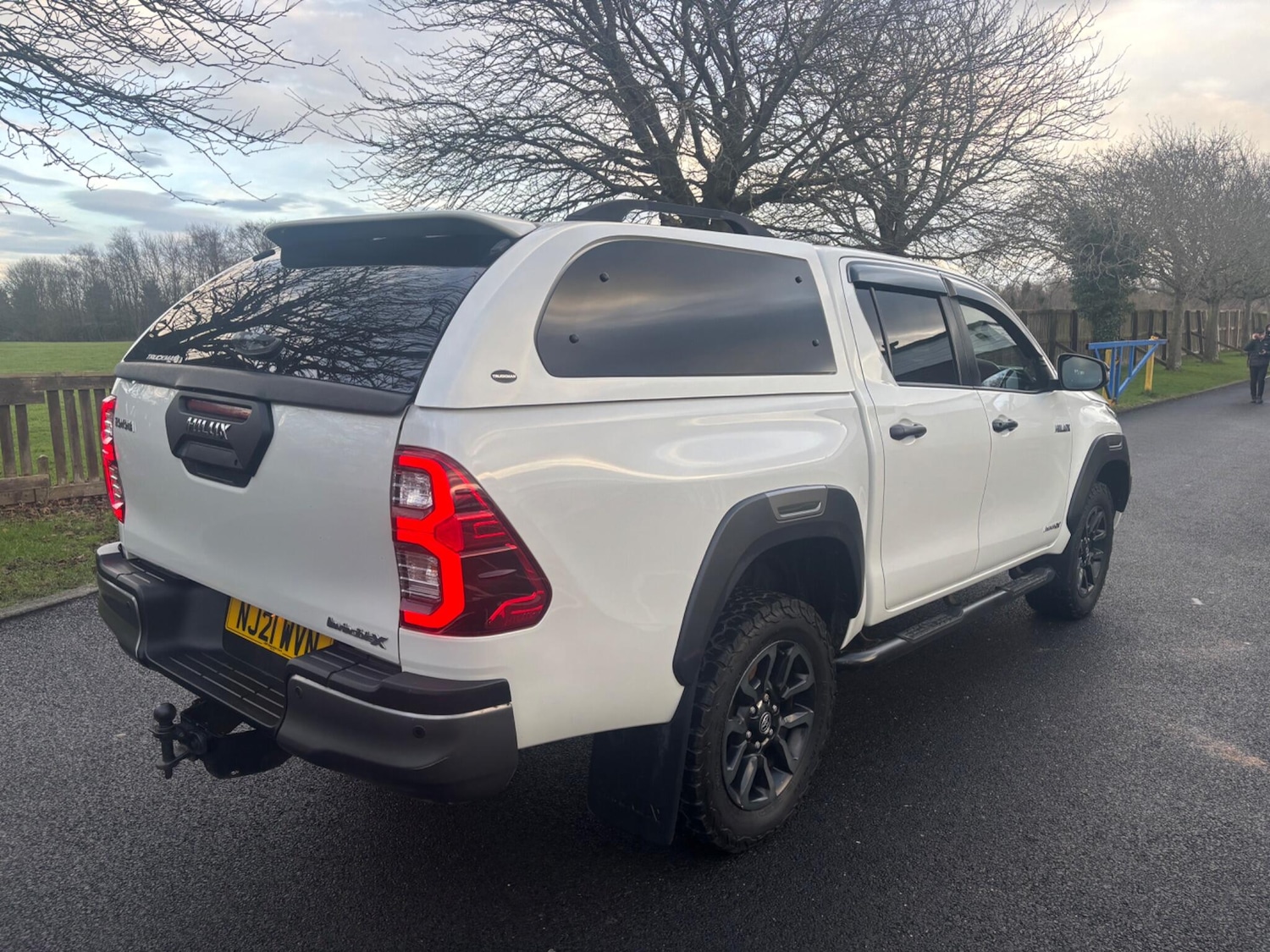 Used Toyota Hilux 2021 for sale - 77229700: Photo 4