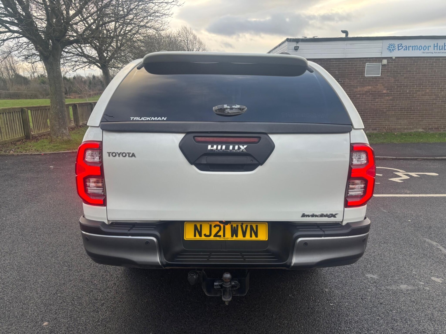 Used Toyota Hilux 2021 for sale - 77229700: Photo 5