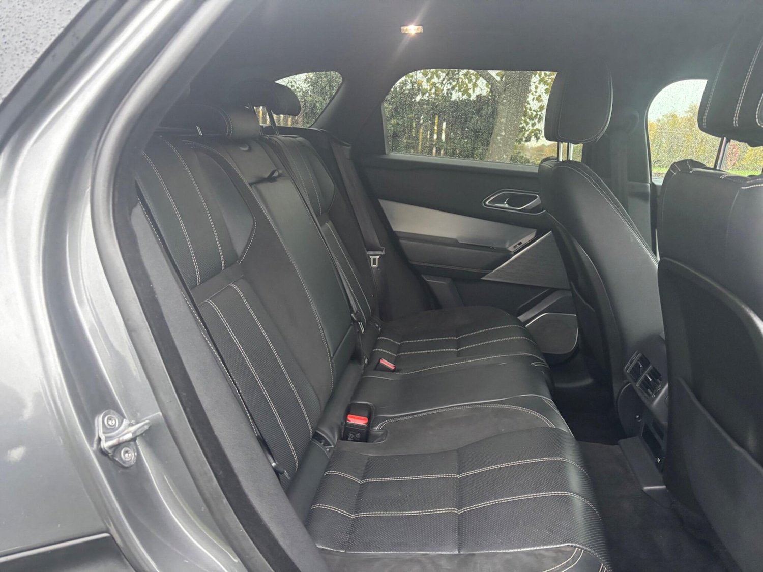 Used Land Rover Range Rover Velar 2019 for sale - 76432073: Photo 12