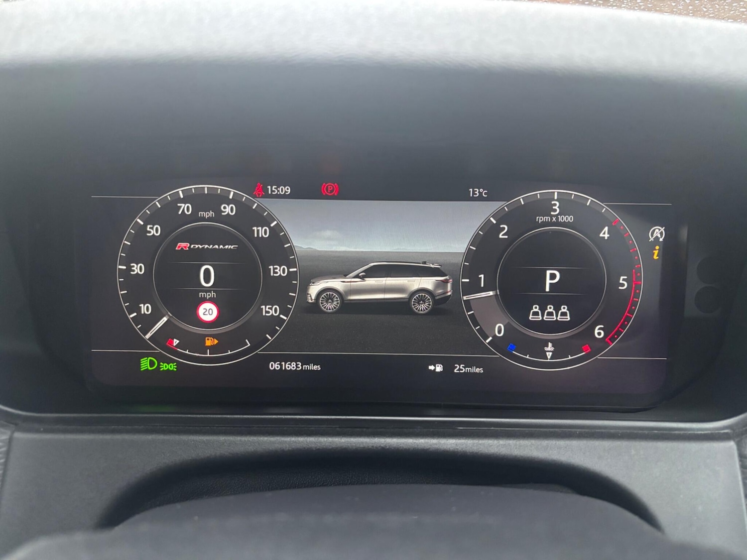 Used Land Rover Range Rover Velar 2019 for sale - 76432073: Photo 14