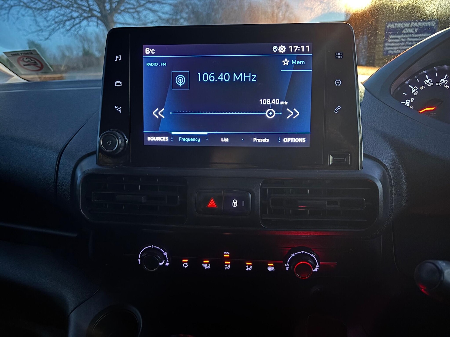 Used Peugeot Partner 2020 for sale - 76786916: Photo 9