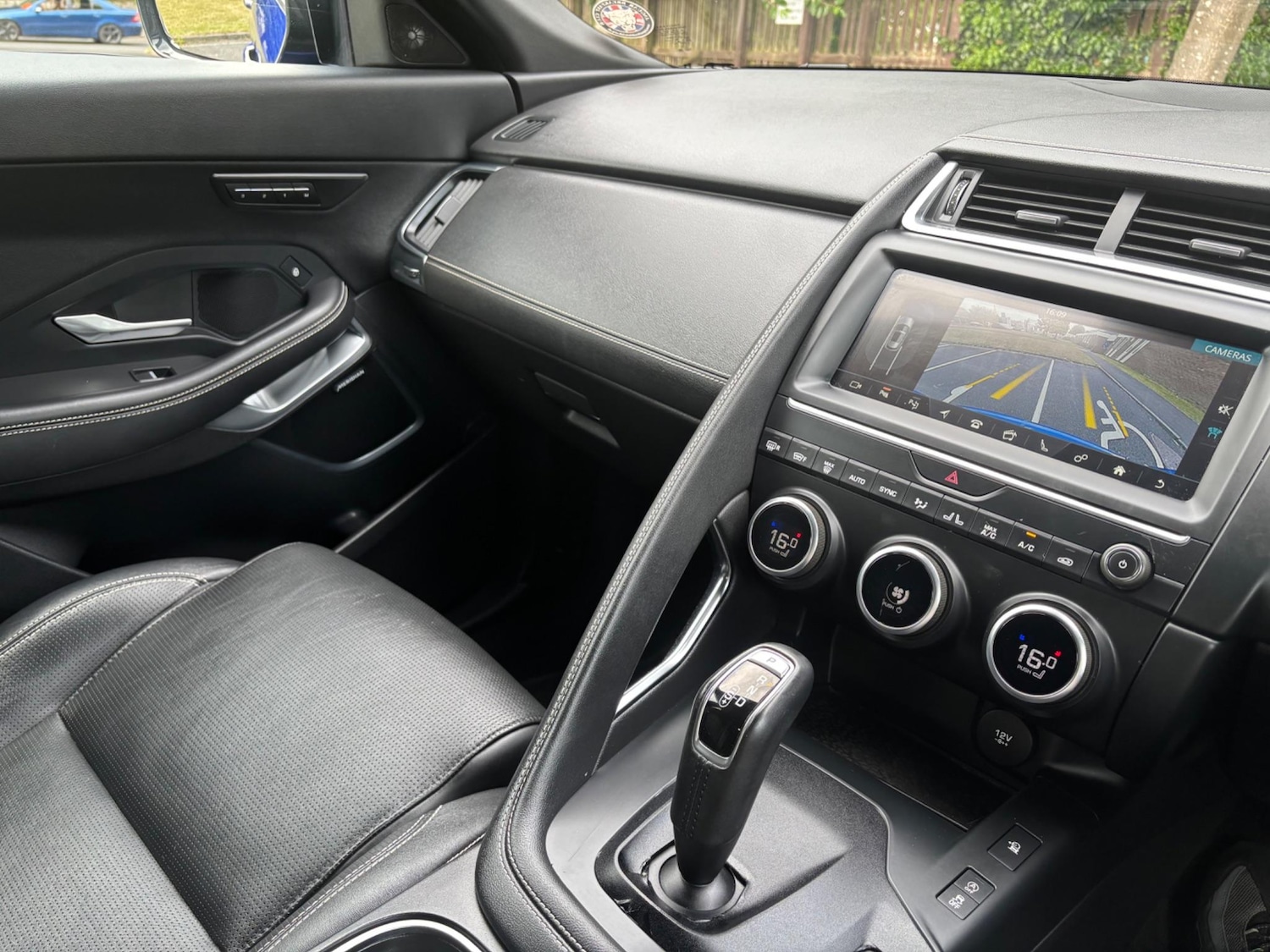 Used Jaguar E-Pace 2019 for sale - 76993704: Photo 16