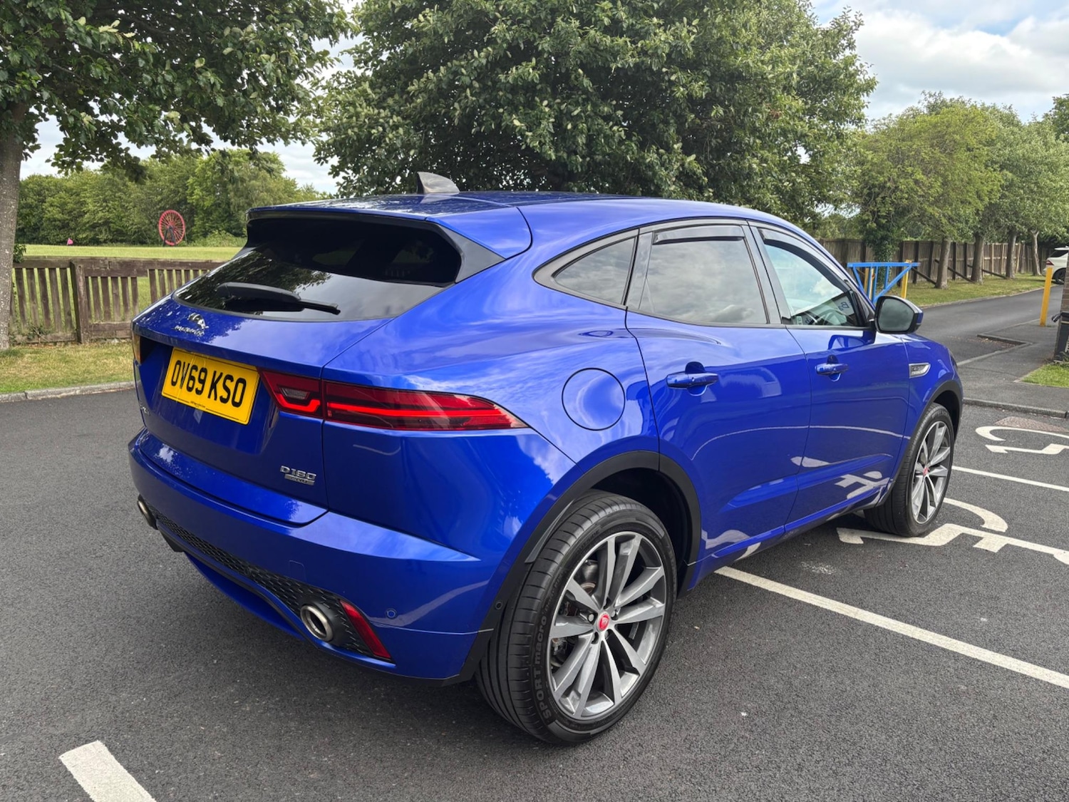 Used Jaguar E-Pace 2019 for sale - 76993704: Photo 5