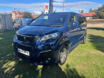 Used Peugeot Traveller 2018 for sale - 79874695: Photo