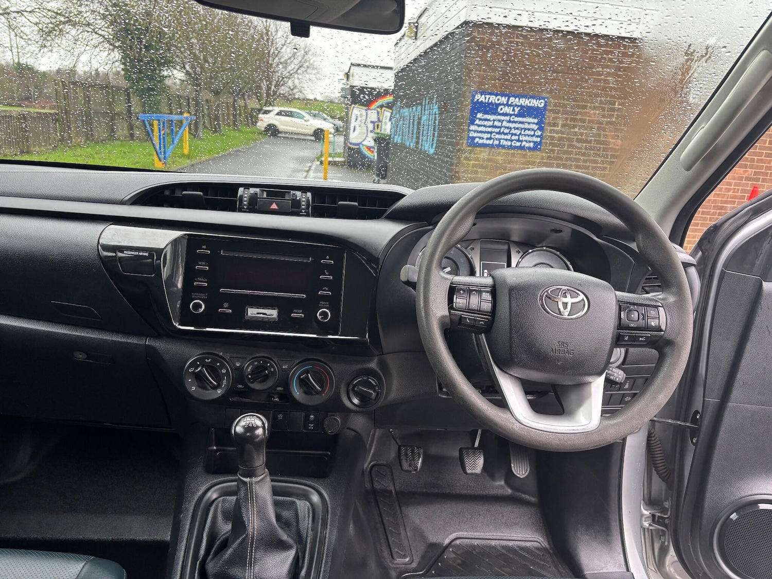 Used Toyota Hilux 2021 for sale - 77523812: Photo 10