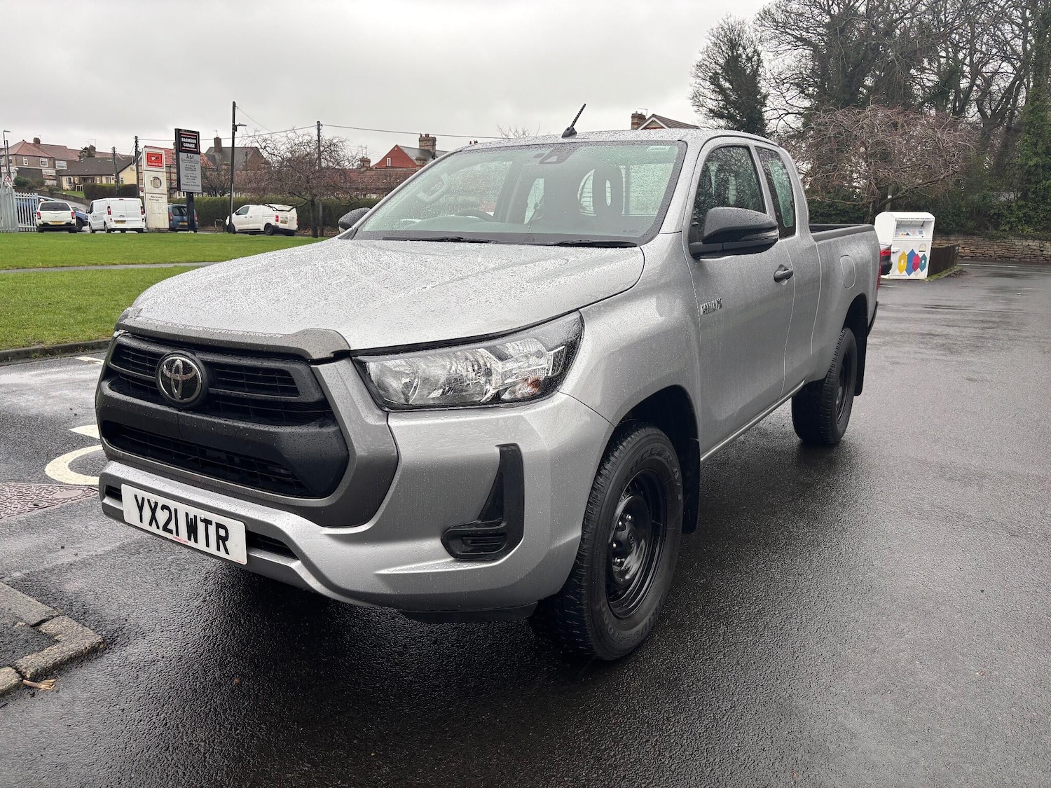 Used Toyota Hilux 2021 for sale - 77523812: Photo 3