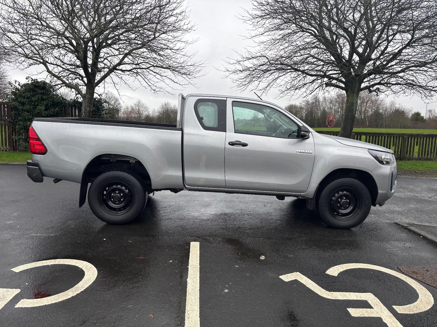 Used Toyota Hilux 2021 for sale - 77523812: Photo 8