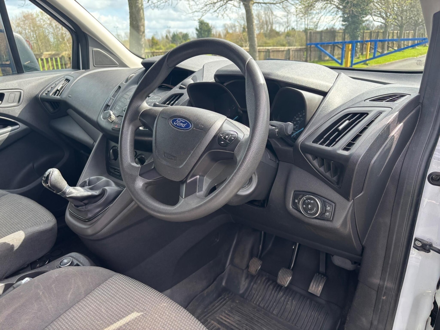 Used Ford Transit Connect 2018 for sale - 78147727: Photo 9